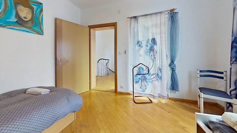 Appartement 4 Pièces – 138 m² – Leymen – Petite Résidence – Près de la Frontière Suisse – photo 7 sur 11