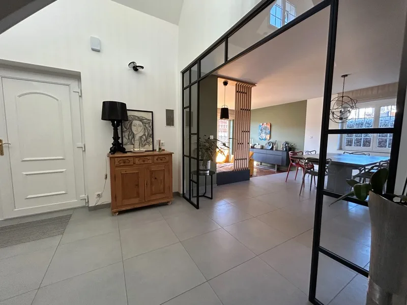 Casa in vendita con 6 locali a STEINBRUNN LE BAS (68)