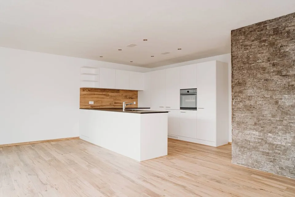 Moderne 4.5-Zimmer-Wohnung mit Landschaftsblick in Grossdietwil – Foto 16 von 24
