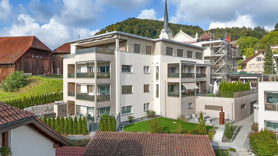 Moderne 4.5-Zimmer-Wohnung mit Landschaftsblick in Grossdietwil – Foto 24 von 24
