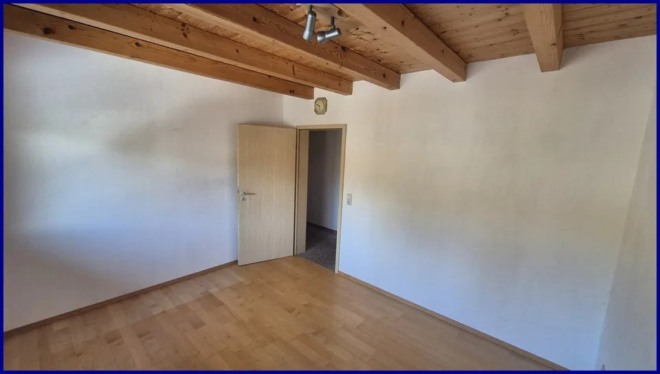 Stühlingen/Bettmaringen - helle 4 Zim. Wohnung 135 m² mit Ausbaupotenz – Foto 11 von 13