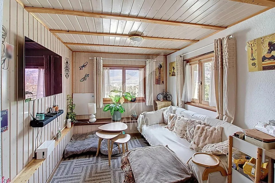 Small renovated house - Choex close to center