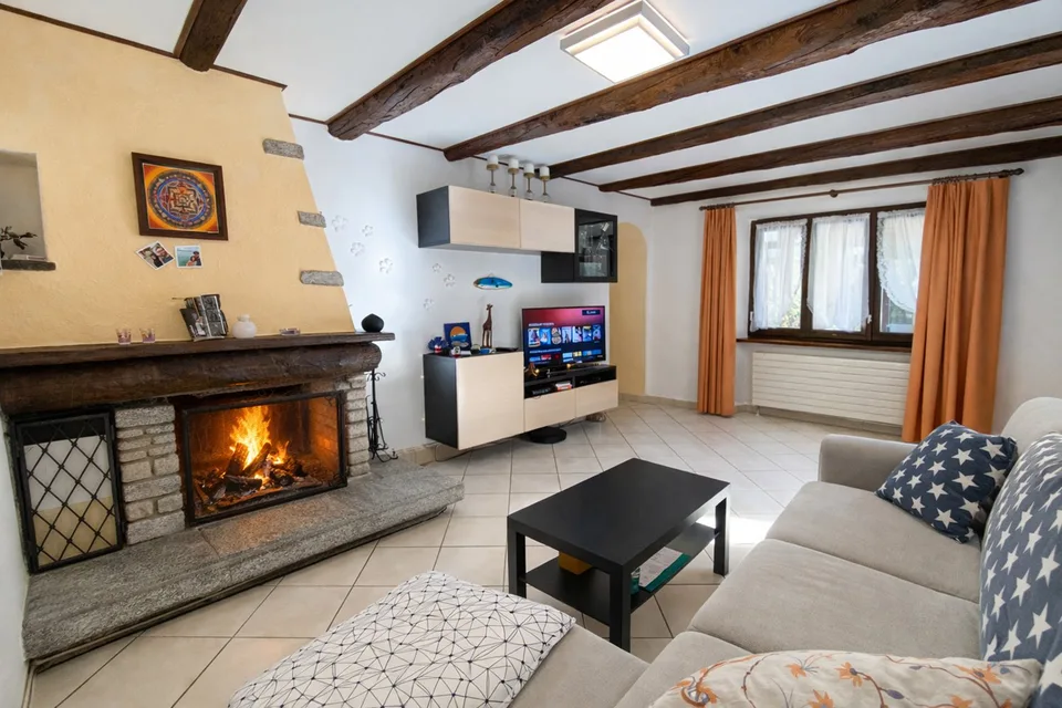 Maison de campagne exclusive avec 2 500 m² de terrain à Maggia – photo 8 sur 29