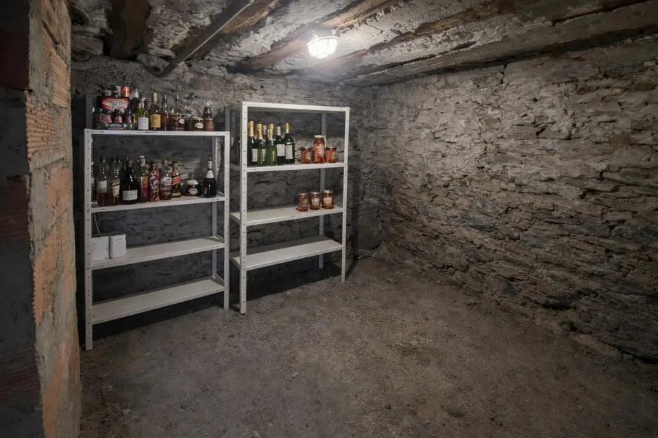 Maison de campagne exclusive avec 2 500 m² de terrain à Maggia – photo 24 sur 29