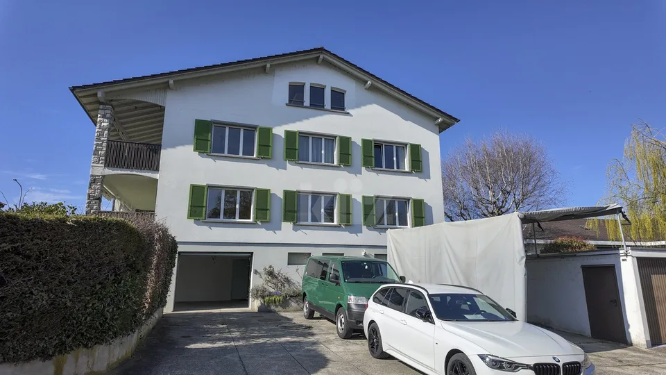 Gebäude mit zwei Wohnungen und Erweiterungspotenzial – Foto 12 von 13
