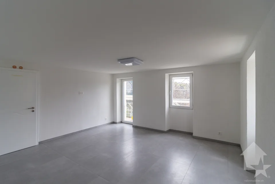 Immeuble de rendement de 4 appartements entièrement rénové en 2026