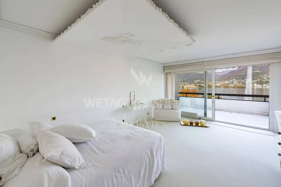 Appartamento di lusso con grande terrazza & vista incantevole sul lago di Lugano a Lugano-Paradiso in vendita