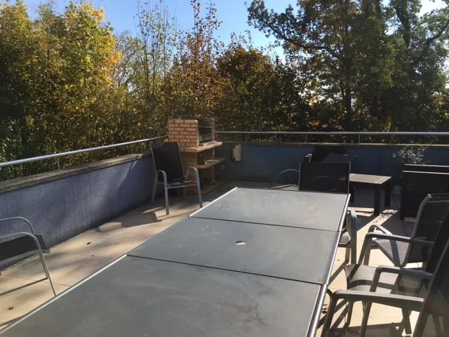 Maison mitoyenne spacieuse de 6 pièces à Neuchâtel – Vue, calme et confort familial