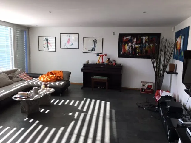 Maison mitoyenne spacieuse de 6 pièces à Neuchâtel – Vue, calme et confort familial