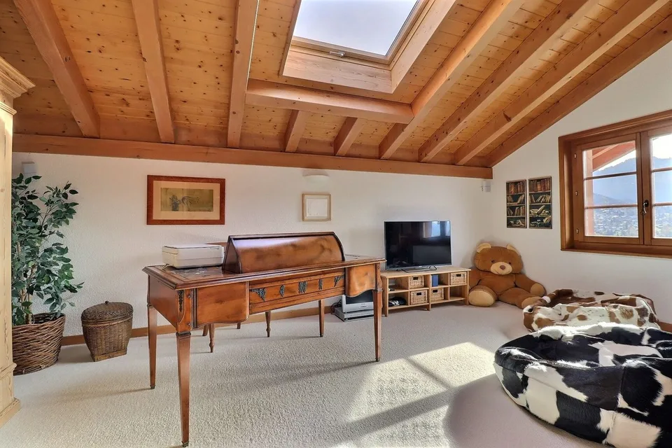 Un'inno alla serenità, lussuoso & spazioso chalet con vista panoramica – foto 9 di 13