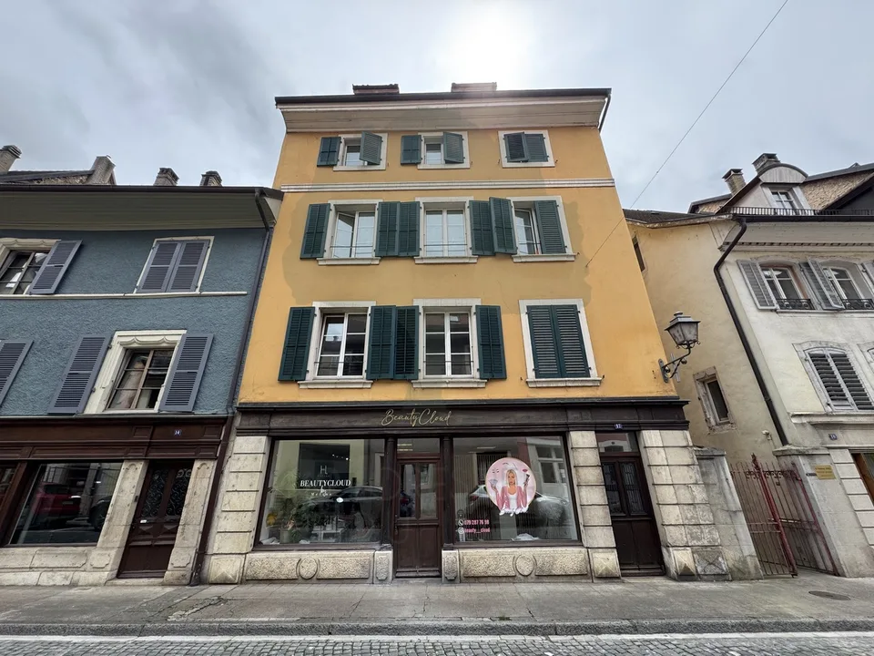 À VENDRE - Immeuble en vieille ville de Porrentruy