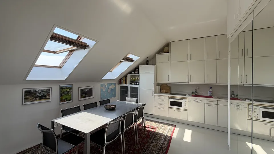 Exclusivité : Bureau/loft au coeur de Sécheron – photo 7 sur 12