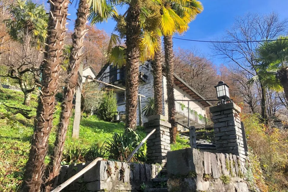VENDUTO ! Casa ticinese con ampio giardino e rustico separato – foto 22 di 25