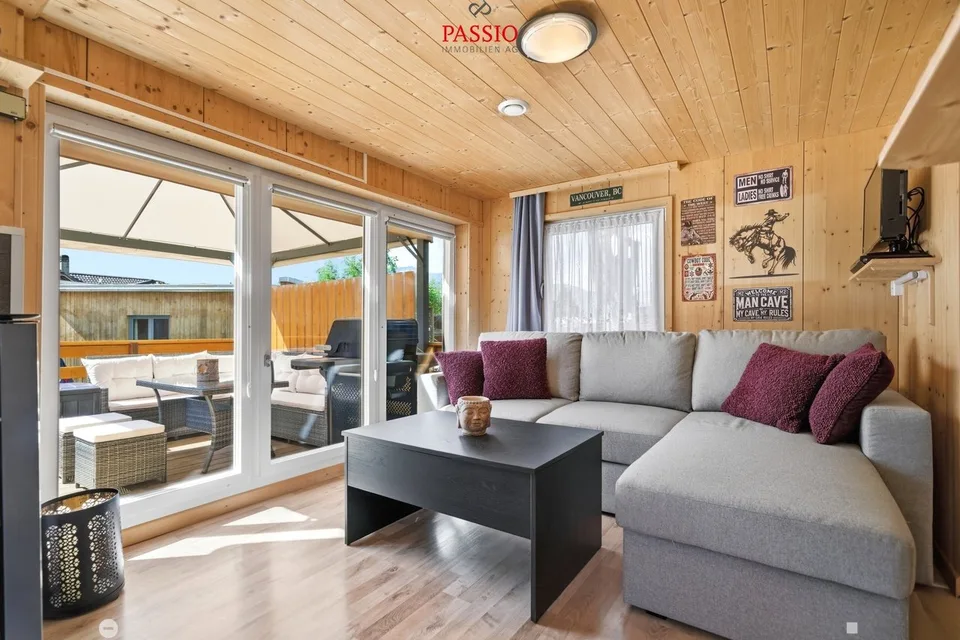 Mobilhome dans le style chalet avec vue spectaculaire sur 3 sommets