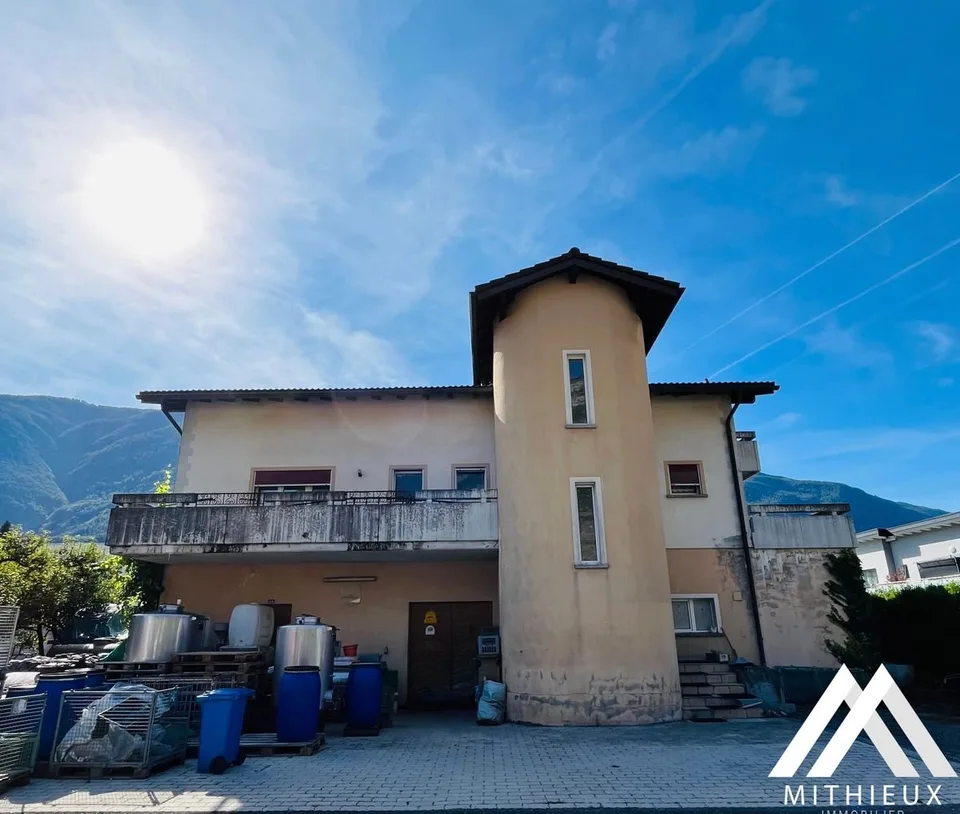 Rare ! Maison atypique avec fort potentiel de transformation