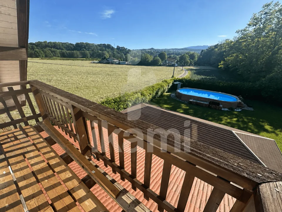 MAISON REIGNIER ESERY 133 M²