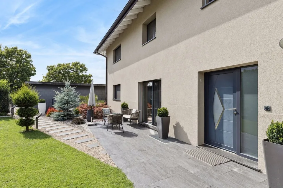 Casa familiare con appartamento indipendente – foto 9 di 11