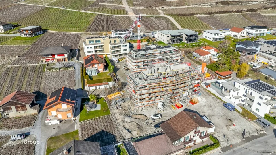 Hochwertige Neubauwohnung: Lichtdurchflutetes Wohnen mit Stil