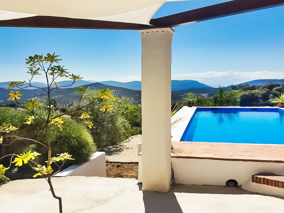 Casa di campagna di 10 stanze in una posizione incantevole