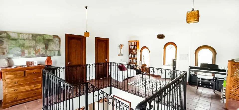 Casa di campagna di 10 stanze in una posizione incantevole – foto 12 di 27