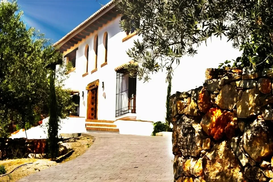 Casa di campagna di 10 stanze in una posizione incantevole – foto 13 di 27