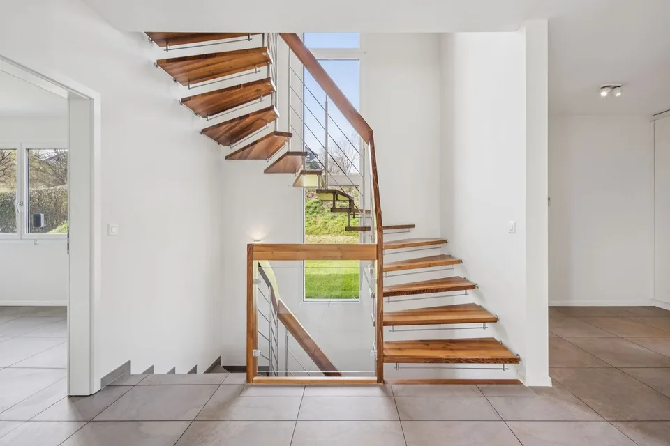 Family villa with 10 rooms - Standard equivalent Minergie