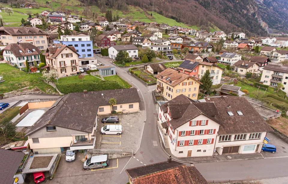 Hôtel réputé dans le canton d'Uri à vendre : Hôtel et Restaurant Krone Attinghausen !
