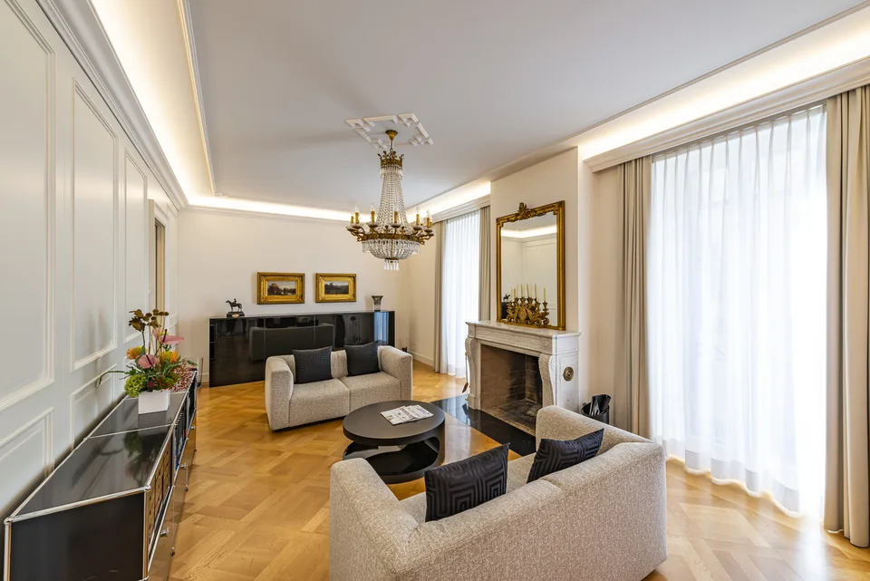 Elegante villa storica in centro città – Foto 7 von 13