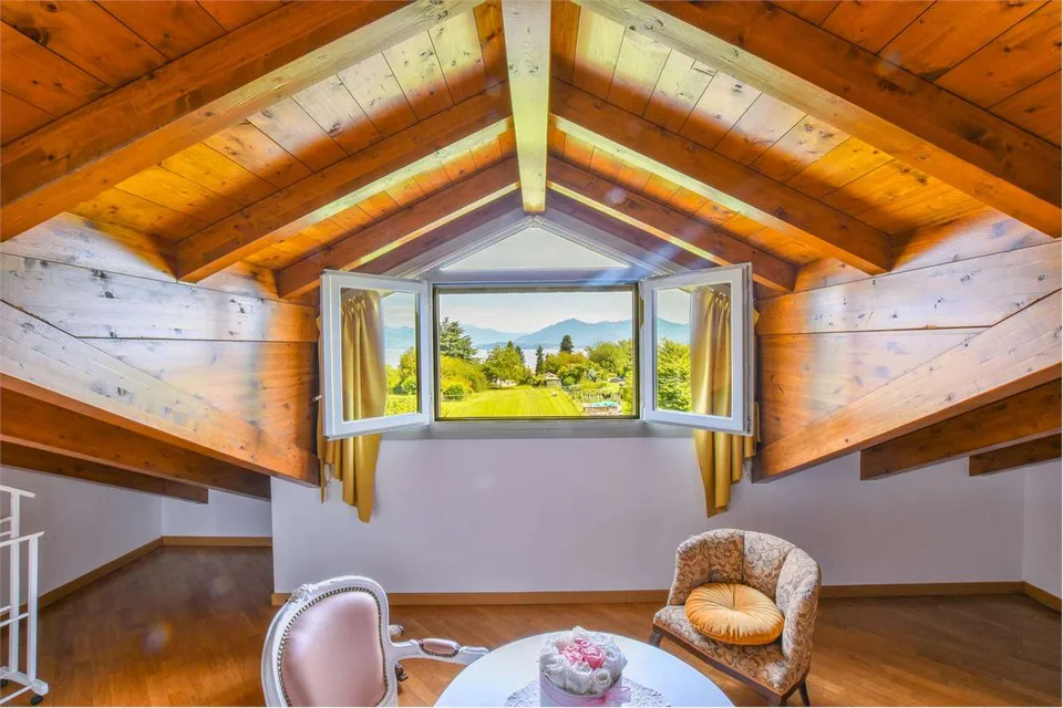 Appartamento su due piani in residence moderno, con vista sul Lago Mag – foto 12 di 13