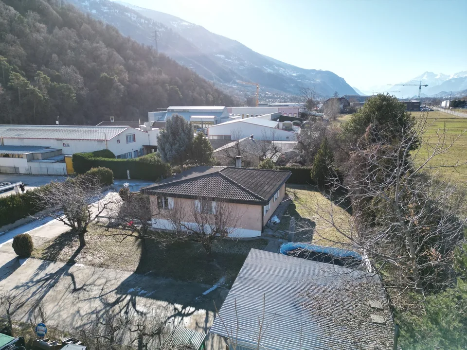 Haus mit Oberflächenrecht in Chalais
