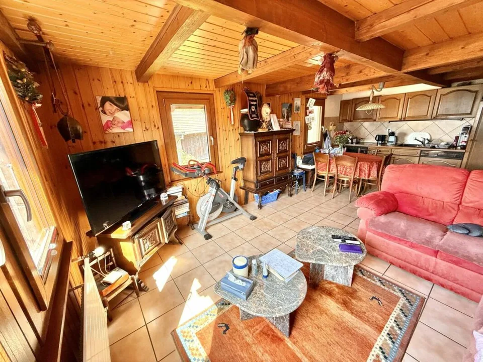 Haus im Dorf mit 7 Zimmern in Savièse