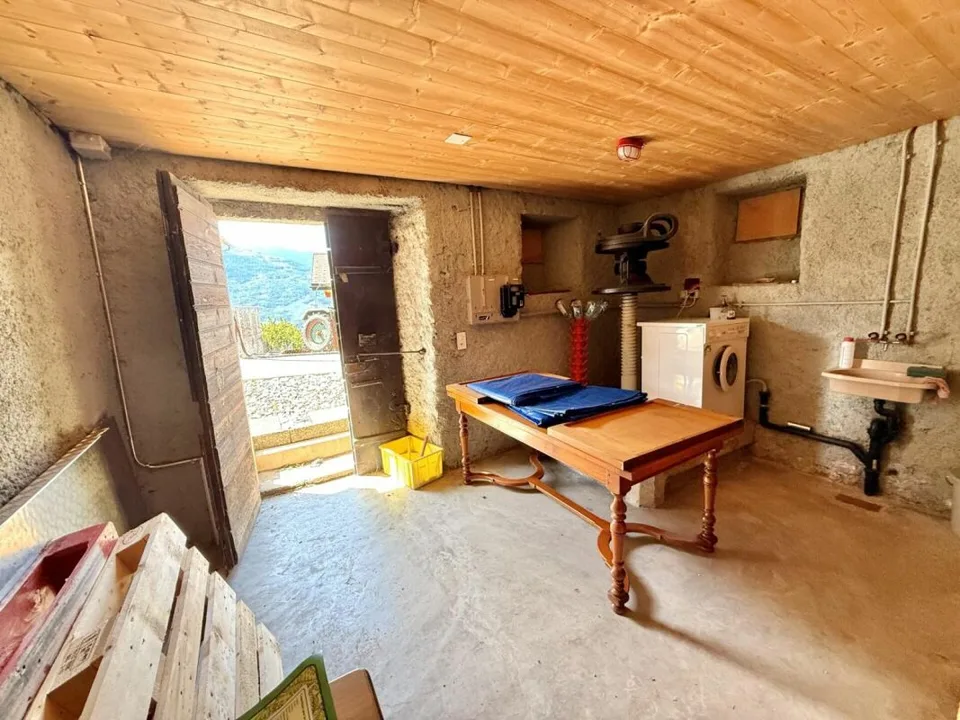 Haus im Dorf mit 7 Zimmern in Savièse – Foto 24 von 24