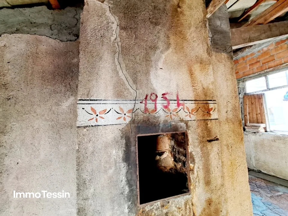 EINMALIG: Renovierungsobjekt an der berühmten Promenade von Morcote im historischen Zentrum – Foto 12 von 13
