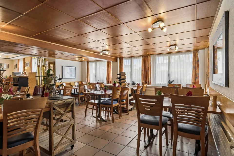 Traditional gastronomy property with living space and great potential – photo 9 of 19
