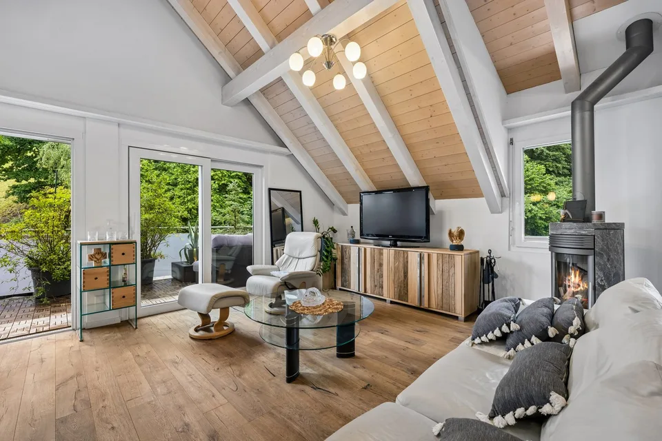 Traditional gastronomy property with living space and great potential – photo 16 of 19