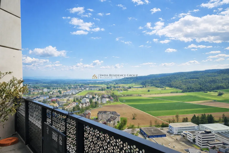 Appartement exclusif de 5,5 pièces au 33e étage des Tours Three Point