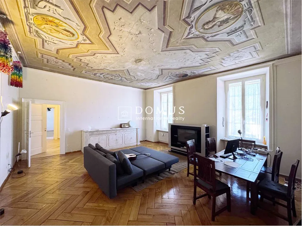 Historische Wohnresidenz mit Charme