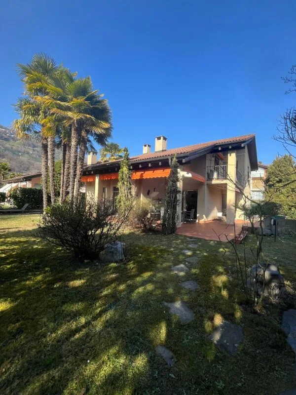 Villa unifamiliare di charme a Serocca d'Agno