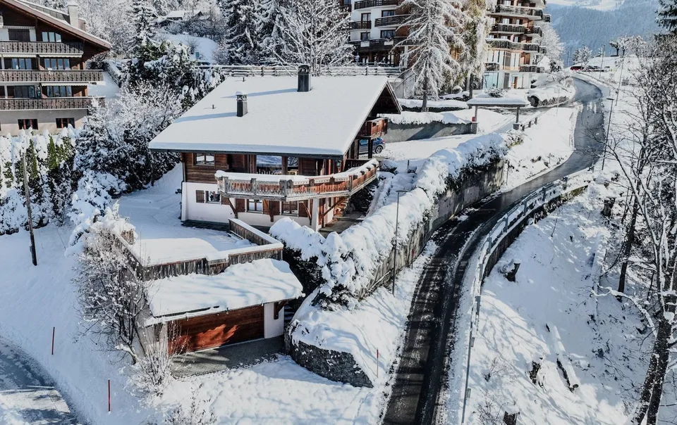 25 39 Chalet ideal in einem Alpenstil mit allen Komforts