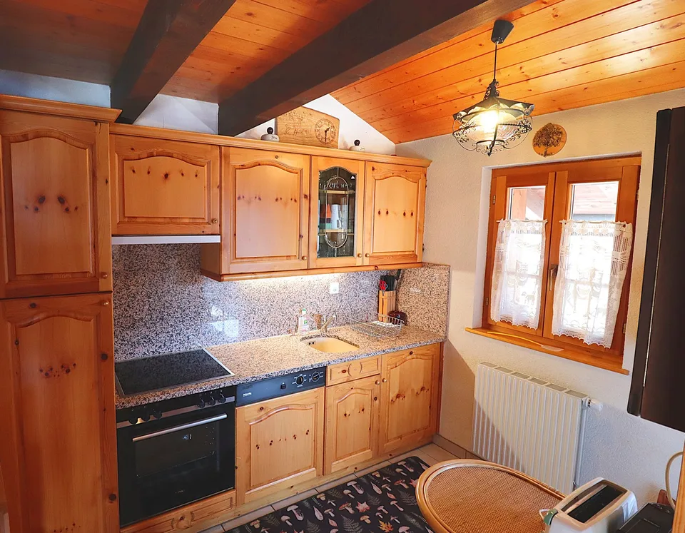 Chalet mit separatem Studio und schöner Aussicht