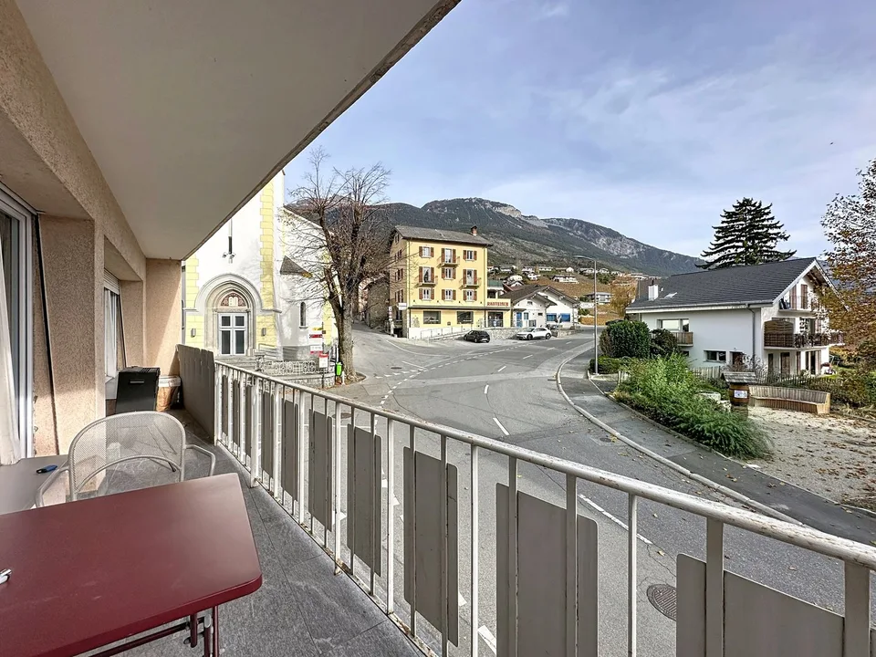 Grand duplex familial de 170 m² dans une petite PPE de 2 logements – Miège – photo 9 sur 16