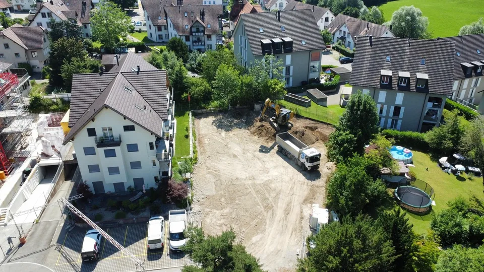 3.5-Zimmer-Garten-Wohnung in Bäretswil – Modern, Nachhaltig und Hochwertig