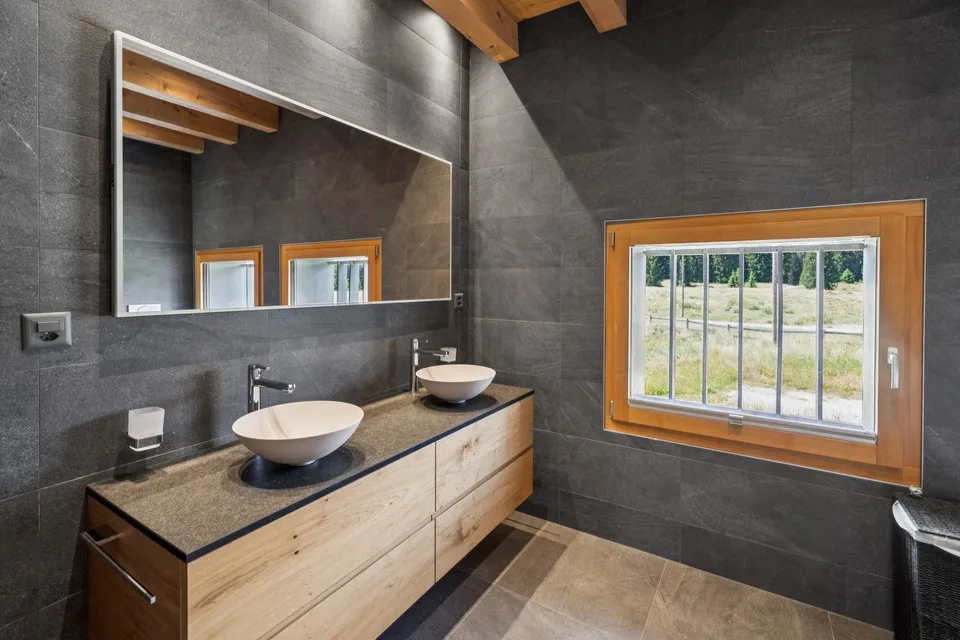 Sublimes Bauernhof komplett renoviert, bestehend aus 2 Wohnungen – Foto 11 von 13