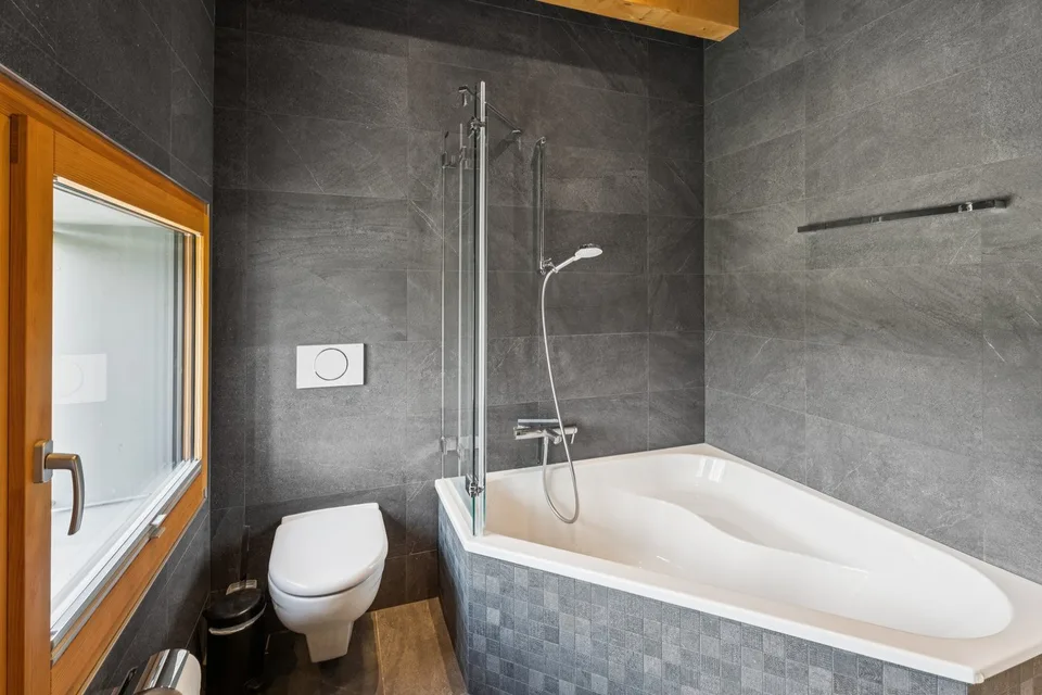 Sublimes Bauernhof komplett renoviert, bestehend aus 2 Wohnungen – Foto 12 von 13