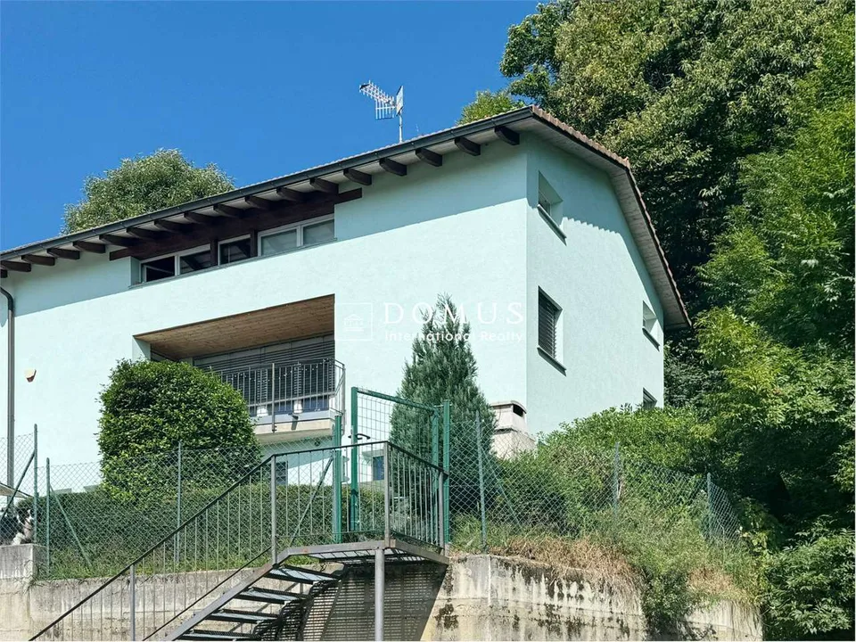 Einfamilienhaus mit Garten und Aussicht – Foto 9 von 12