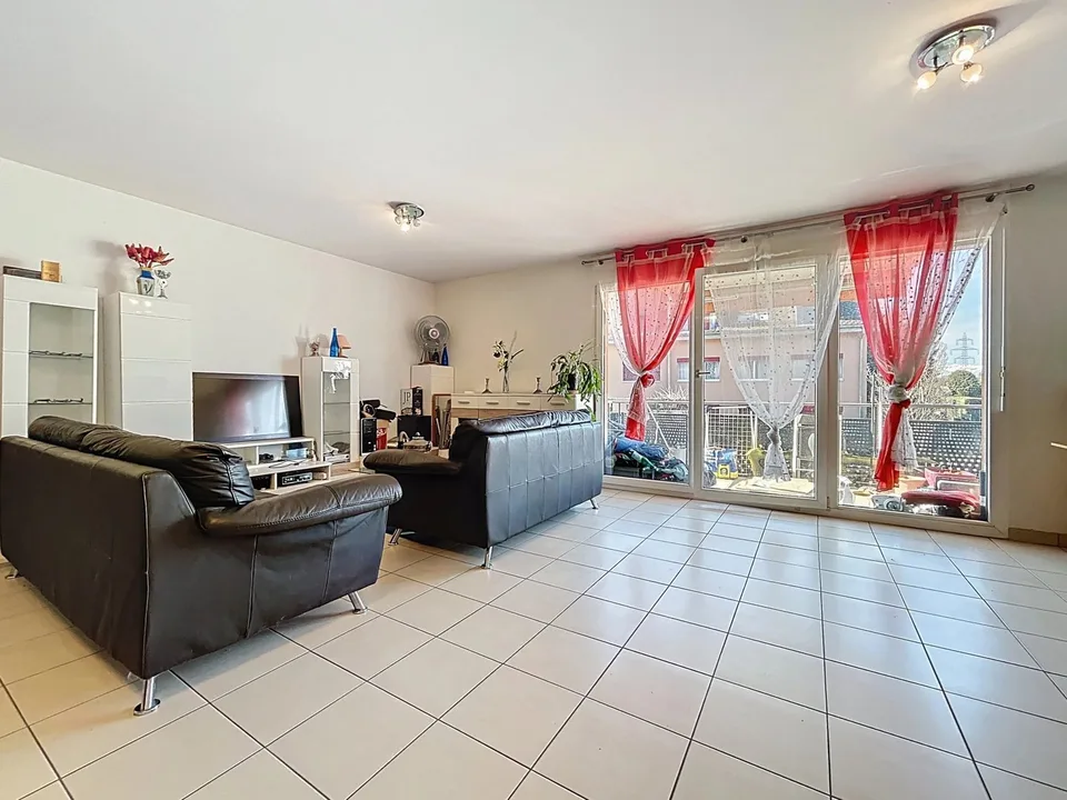 Schönes 3.5-Zimmer-Apartment in Gland