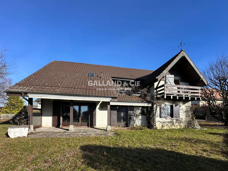 Villa individuelle de 5.5 pièces à Froideville