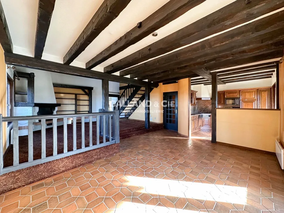 Villa individuelle de 5.5 pièces à Froideville