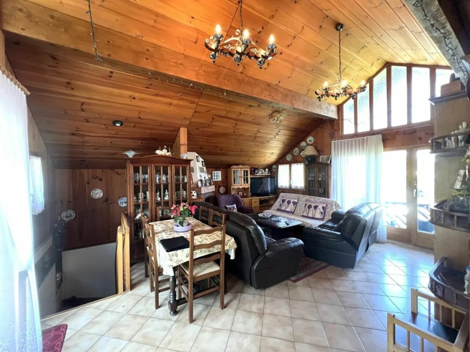 Chalet 5,5 Zimmer in Choëx – Foto 9 von 9