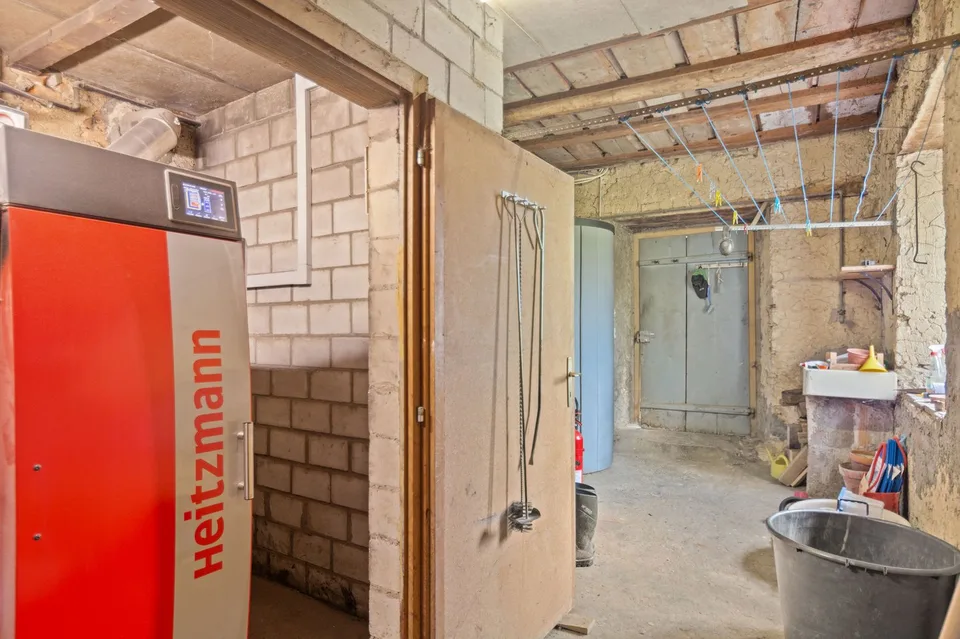 Incantevole casa di villaggio di 6.5 locali a Coeuve – foto 11 di 13